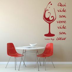 Qui vide son verre vide son c&oelig;ur